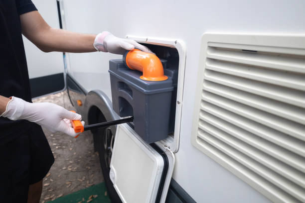 Best Best portable toilet rental  in Gibraltar, MI